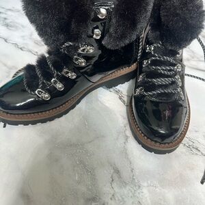 Esprit Black patent leather Fur-Lined Women's Boots